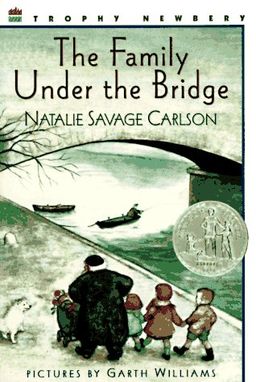 The Family Under the Bridge / Natalie Savage Carlson